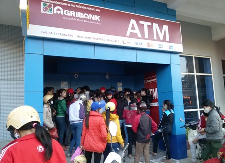 Ngân hàng nào phát hành thẻ ATM nhiều nhất?