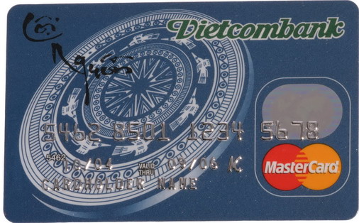 Làm thẻ tín dụng Vietcombank MasterCard Cội nguồn để hưởng nhiều ưu đãi từ Vietcombank