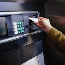 Cách sử dụng thẻ ATM an toàn hiệu quả