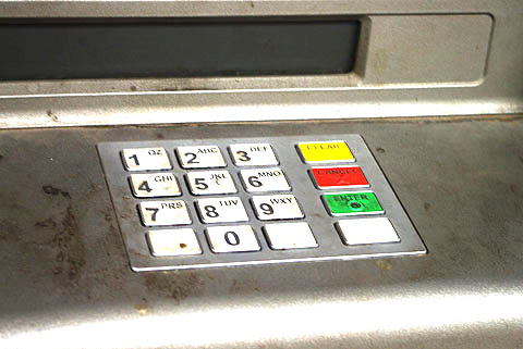 số lượng máy ATM các ngân hàng 2013